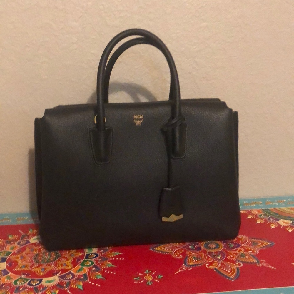 MCM Milla Tote